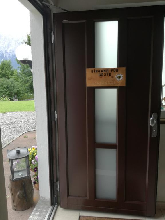Ferienwohnung Wetterstein Lermoos Exterior photo